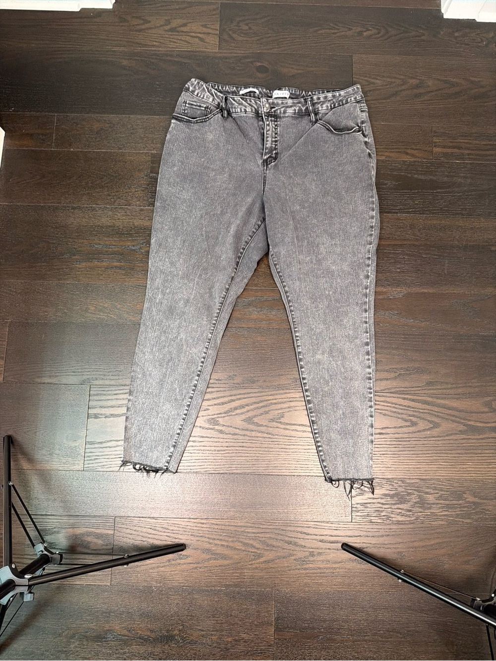Ava & Viv Gray Washed Boyfriend Jeans
